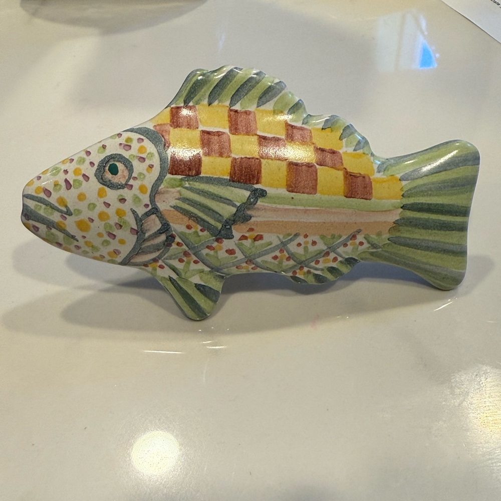 MacKenzie-Childs Ceramic Fish Knob – Handpainted Checkered Design Only One Knob - Picture 3 of 13